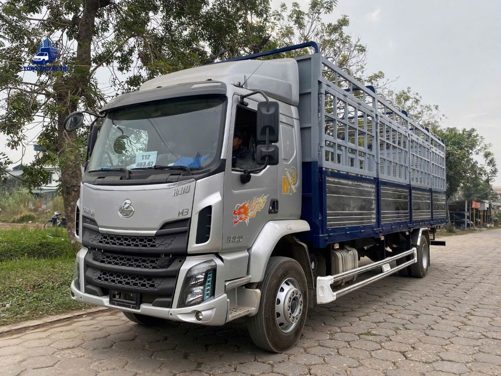ChengLong M3 200HP (6 Máy) Thùng 9m9 Tải 8 Tấn